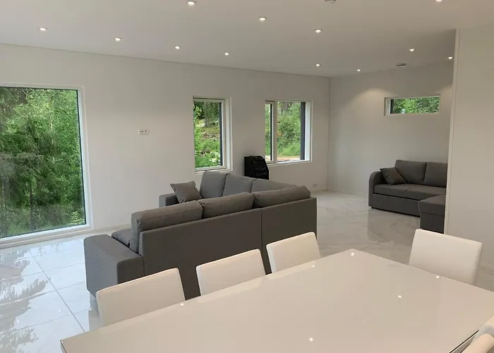 Hirvas Sappee Villa *